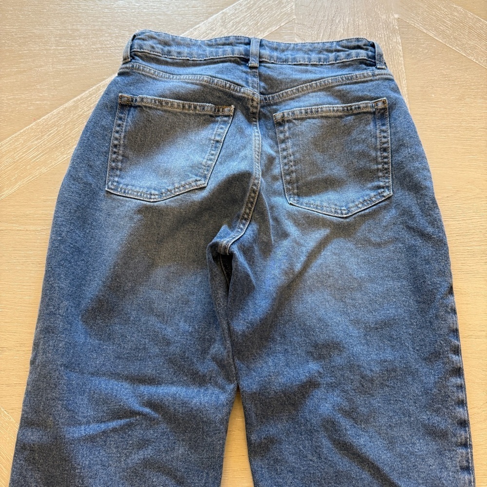 H&M Women's Straight Wide Jeans - Medium Blue - Picture 6 of 7